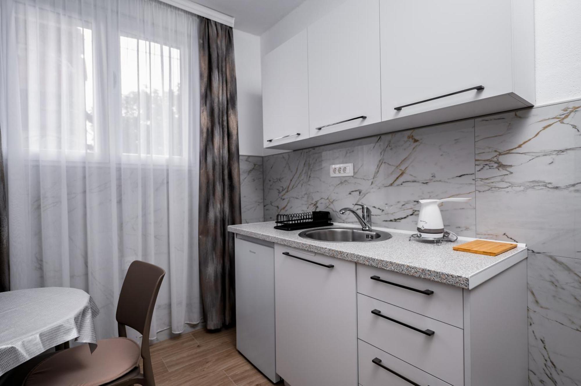 Apartmani Kaan Podgorica Exterior photo